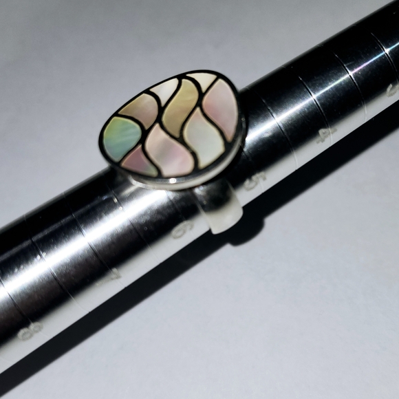 NEW Sterling SILVER Mother of Pearl inlay Ring 5.5 - Picture 7 of 7
